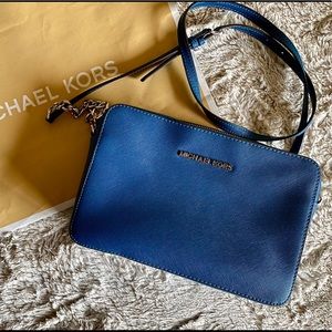 MICHAEL KORS Crossbody